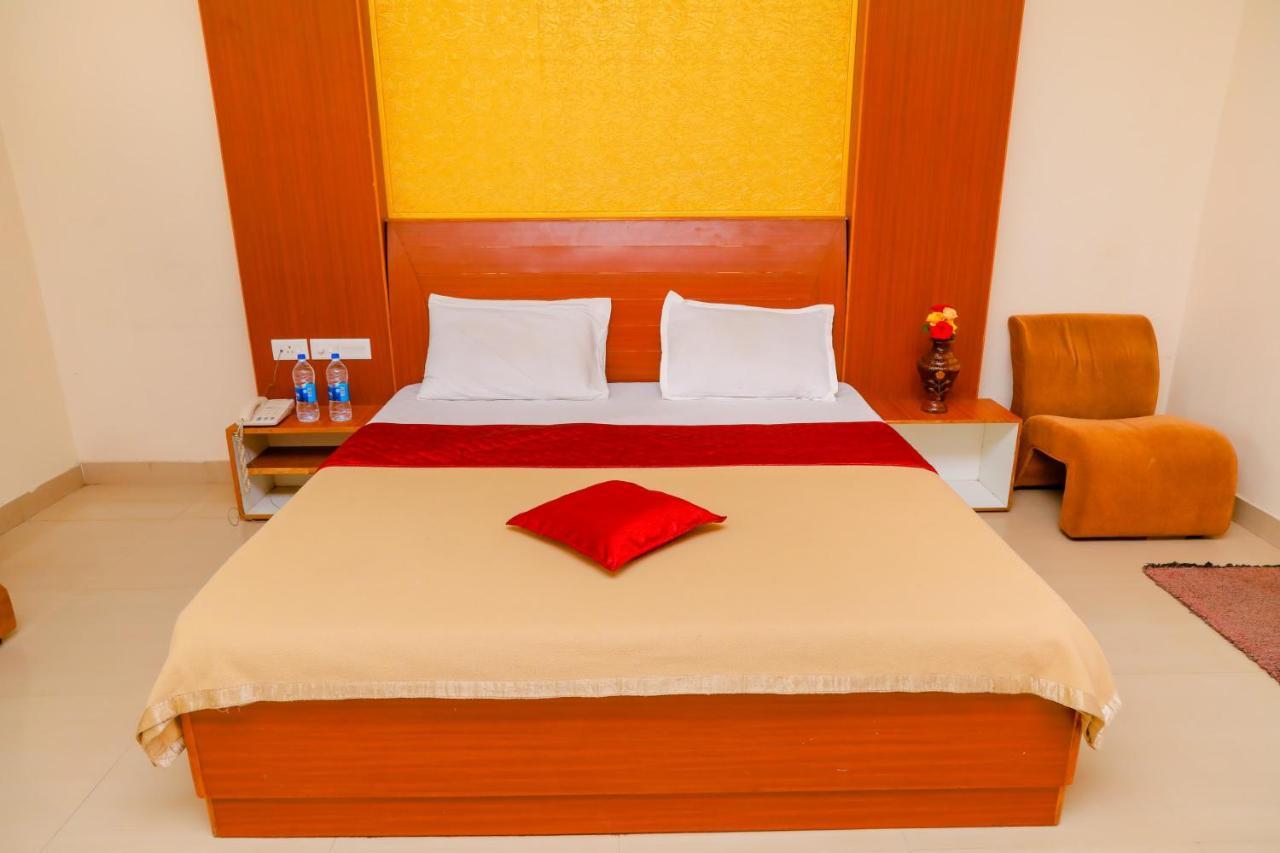 Hotel Jk Grand Yercaud Εξωτερικό φωτογραφία